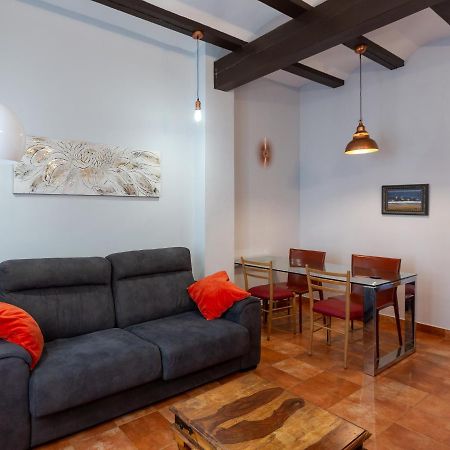 Cozy Apartment Near The Center, Torres De Serrano Валенсія Екстер'єр фото